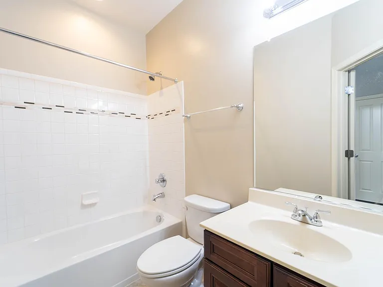 13236 Tivoli Lake Blvd — Photo 11