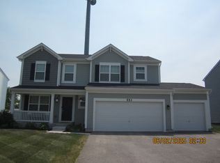 553 Hemmingsen St, Plano, IL 60545