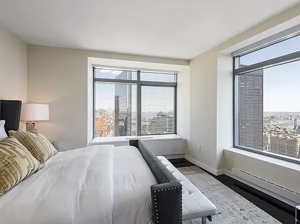 123 Washington St Penthouse 55F, New York, NY 10006
