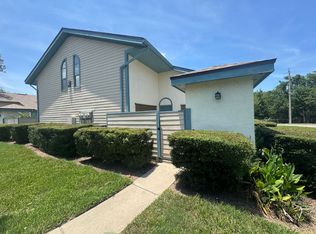 1904 Challenger Ct E, Atlantic Beach, FL 32233