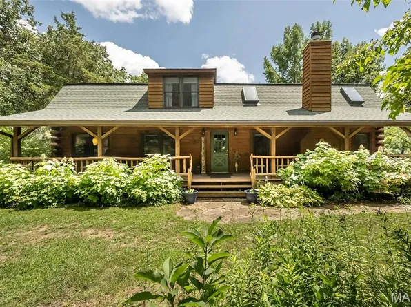 8 Whippoorwill Ct, Defiance, MO 63341