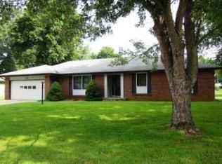 2525 W Cardinal St, Springfield, MO 65810