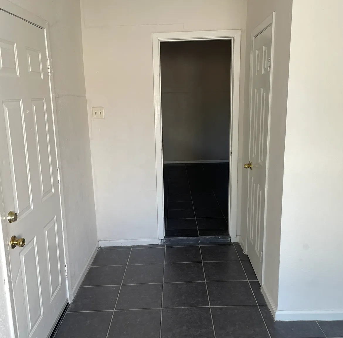 2 bed, 1124 sqft, $1,250 — Photo 2