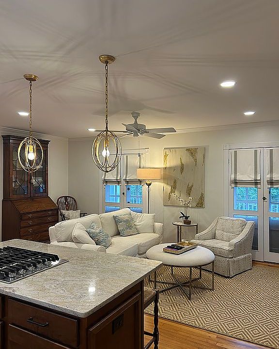 2nd image of 214 Upham St #2D