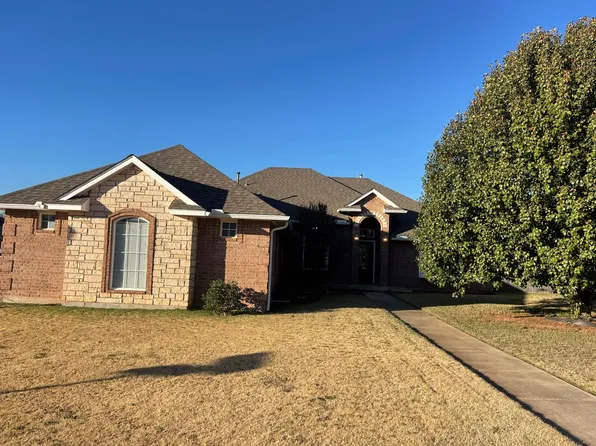 3205 SE 33rd St, Moore, OK 73165