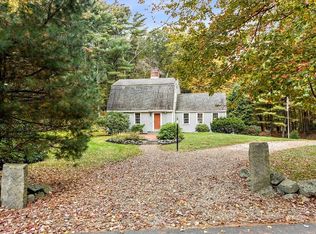 36 Newbury Rd, Ipswich, MA 01938