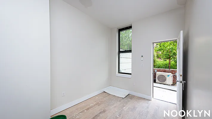 Rented by Nooklyn NYC LLC | media 3