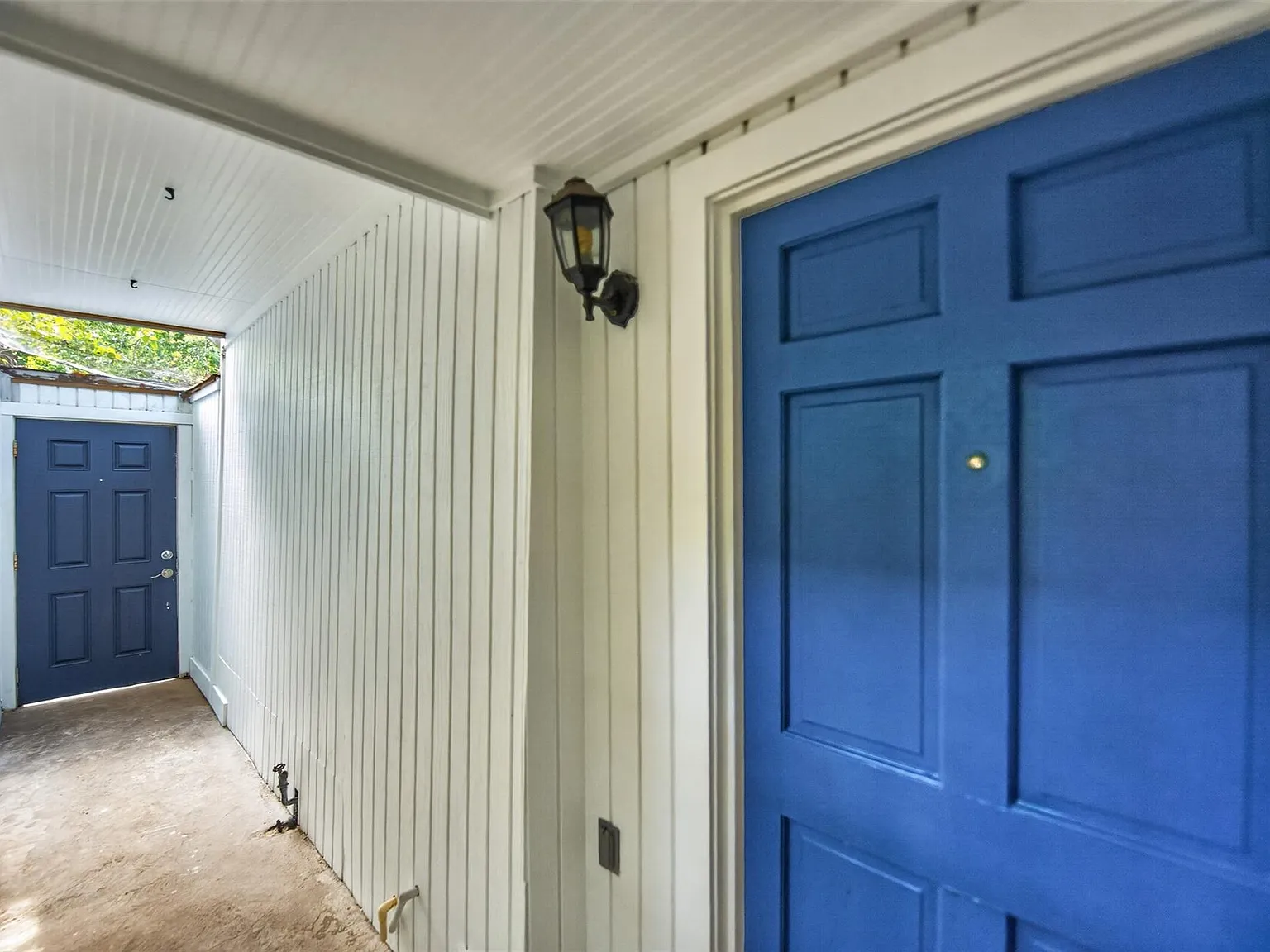 1 bed, 1.0 bath, 916 sqft, $1,700 — Photo 2