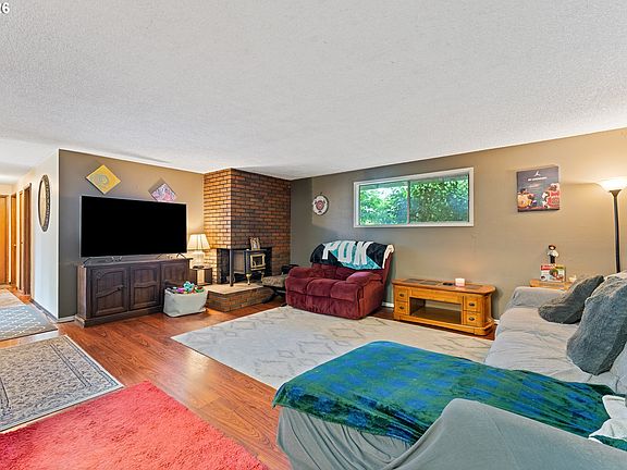 5th image of 6385 SW McEwan Rd