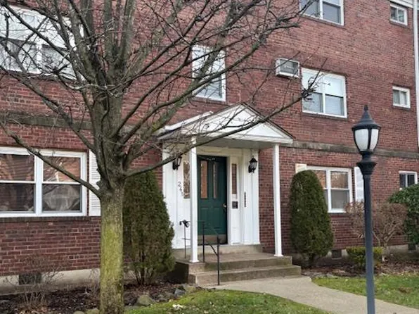 241 Johnson Ave APT N2, Hackensack, NJ 07601