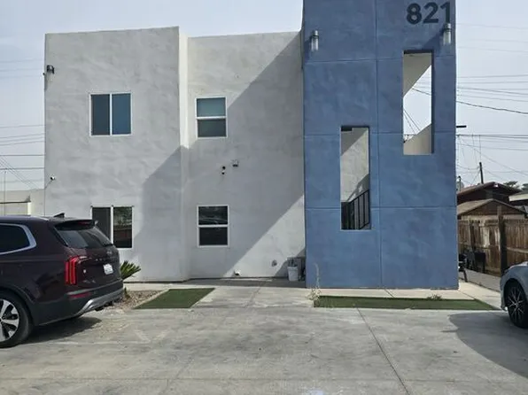 821 E 4th St, Calexico, CA 92231