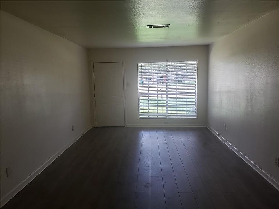1st image of 1741 El Mar Ln