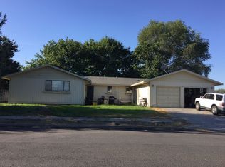 441 E Edison St, Connell, WA 99326