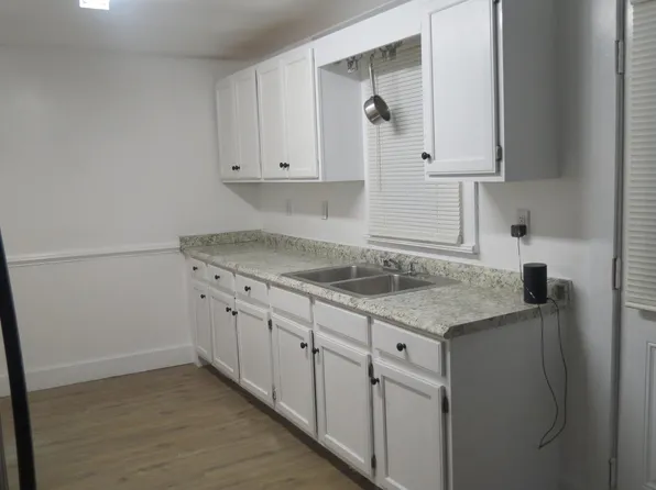 2537 Ridge Rd, Cobbs Creek, VA 23035