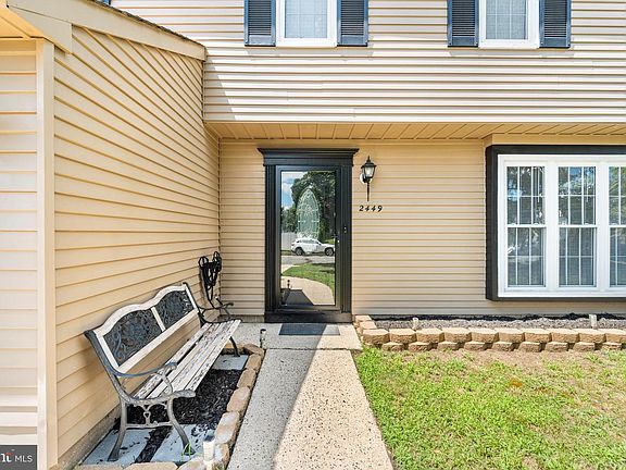 2nd image of 2449 Shelley Ln