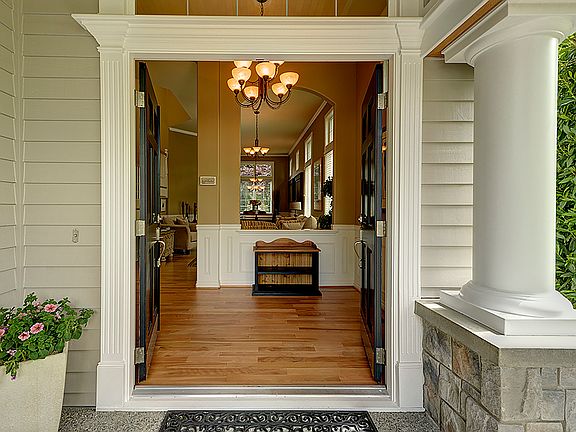 2nd image of 1008 274th Pl SE
