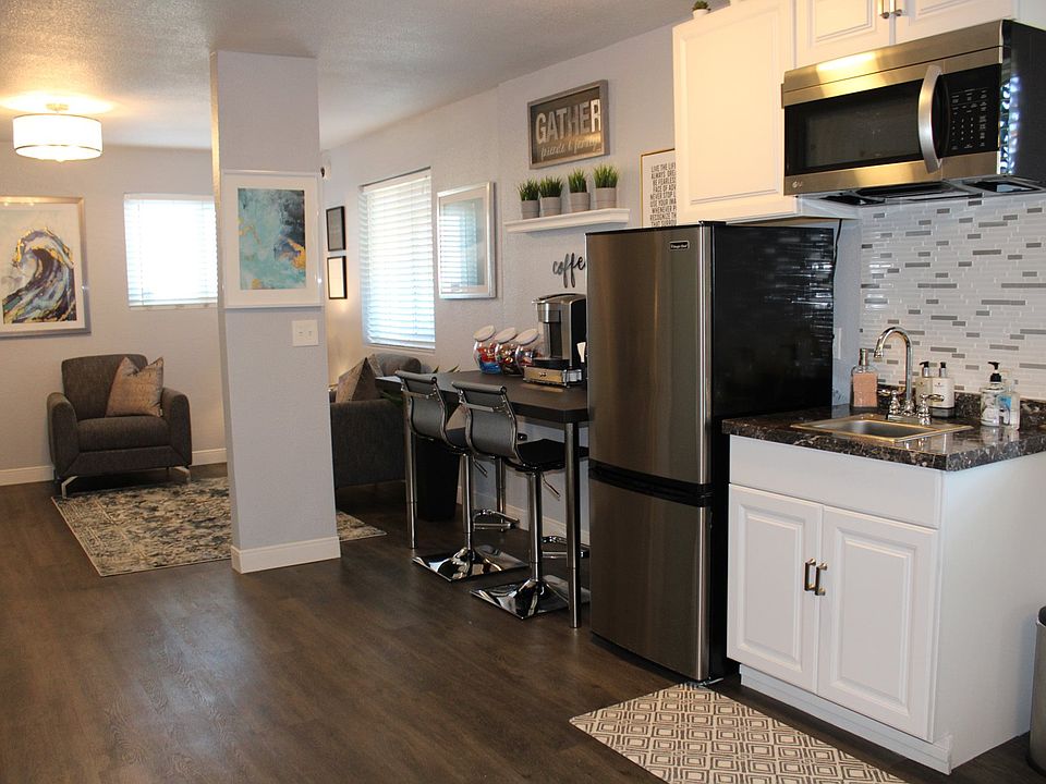 1st image of 8818 S Central Ave APT 204