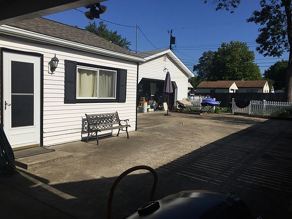Driveway to garage
