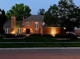 1002 Glenhill Dr, Northville, MI