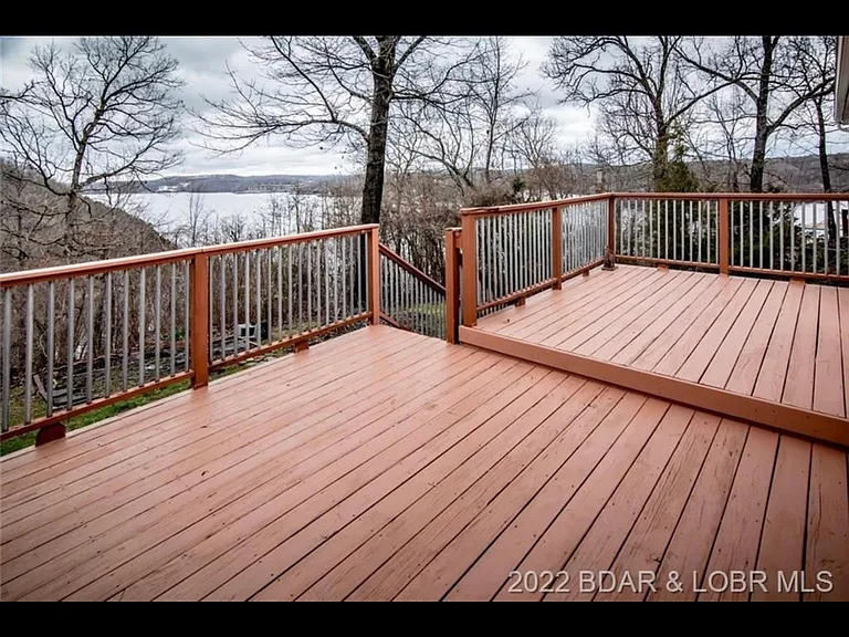 56 Iris Dr — Photo 23