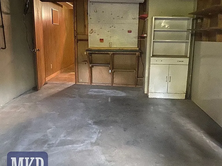 3136 Fleetwood Ave — Photo 32