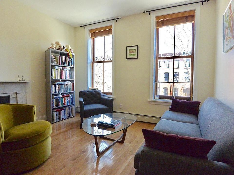 1st image of 434 Clermont Ave APT 3