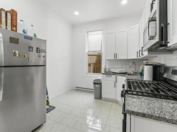 477 Mercer Street image 22 of 35