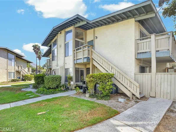 1800 E Old Ranch Rd APT 166, Colton, CA 92324