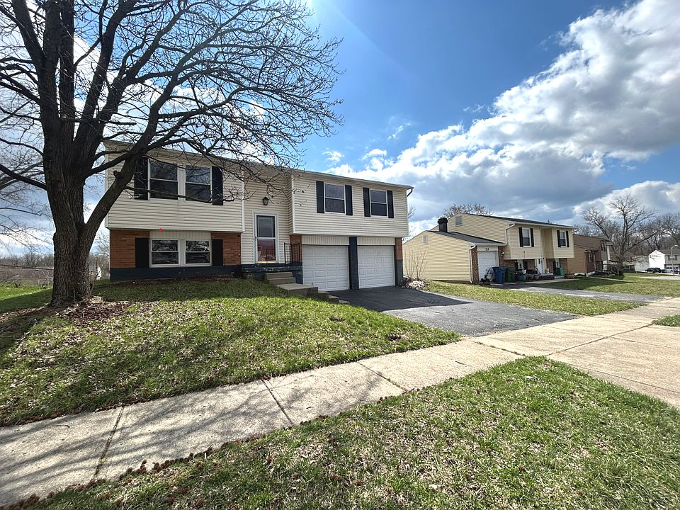 1st image of 220 Wiesen Ln