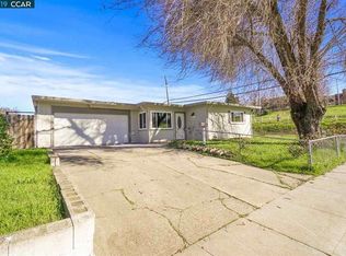 11 Montalvin Dr, San Pablo, CA 94806
