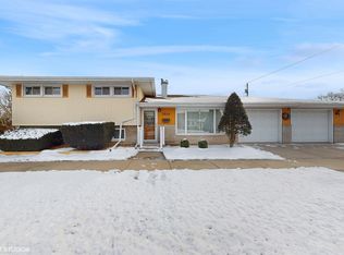 3220 Martha St, Highland, IN 46322