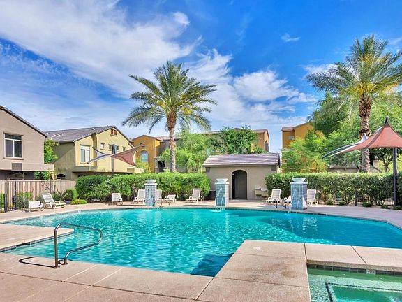 2150 W Alameda Rd-large-023-10-Community