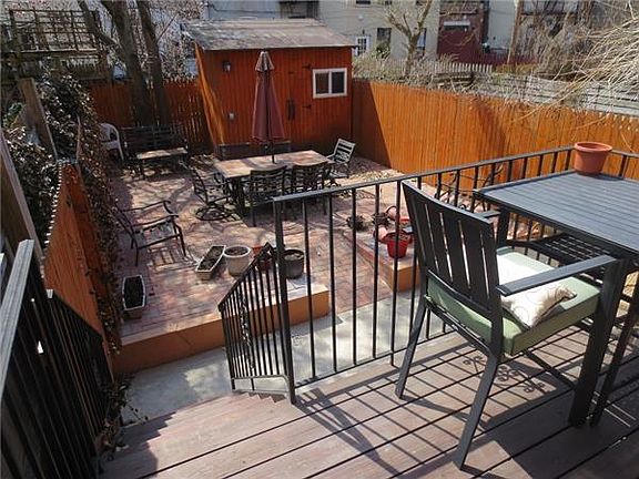4th image of 702 Degraw St #1