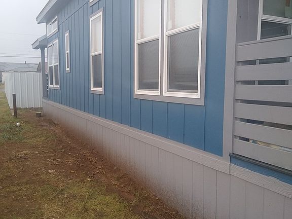 2nd image of 612 1/2 N 1st St W