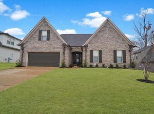 7696 Elpine Gray Dr, Arlington, TN 38002