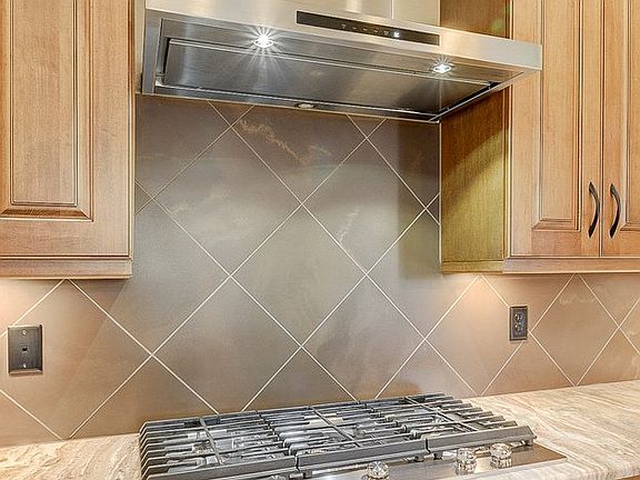 5th image of 5907 Crooked Stick Dr