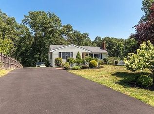 22 Country Club Rd, North Reading, MA 01864
