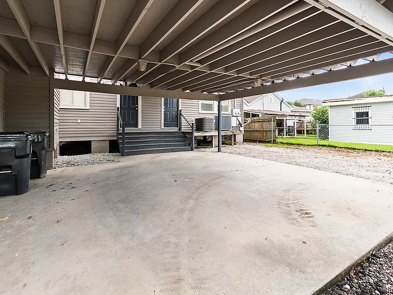 6330 Colbert St — Photo 10
