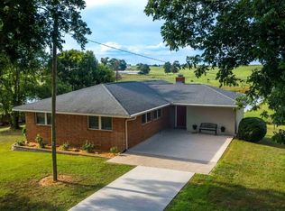 672 Chandler Farm Rd, Hull, GA 30646