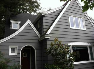 2114 NE Park Rd, Seattle, WA 98105