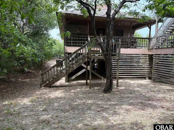 31 Dolphin Run, Southern Shores, NC 27949