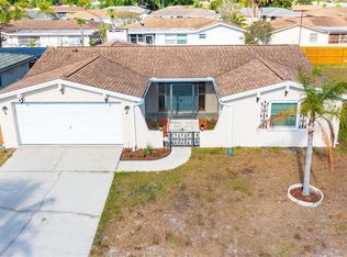 9131 Chatam Ln, Port Richey, FL 34668