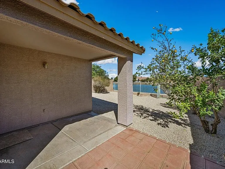 10930 W Wilshire Dr — Photo 19