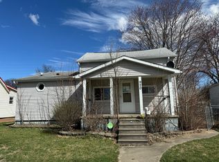 920 N Walnut St, Kewanee, IL 61443