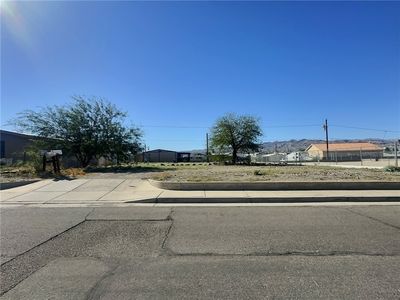 1565 Palma Rd, Bullhead City, AZ, 86442