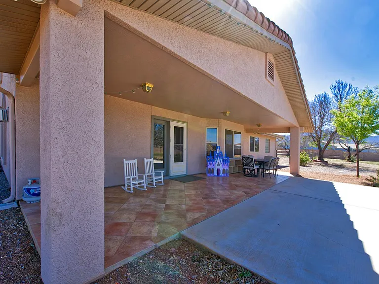 2601 E Suma Dr — Photo 25