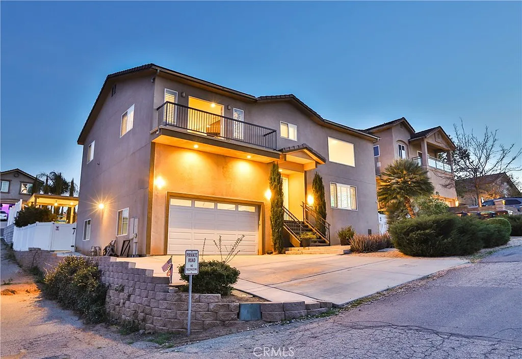 5 bed, 2857 sqft, $5,600 — Photo 4