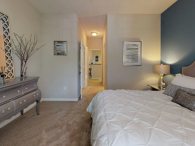 Autumn Park Apartments — Photo 6