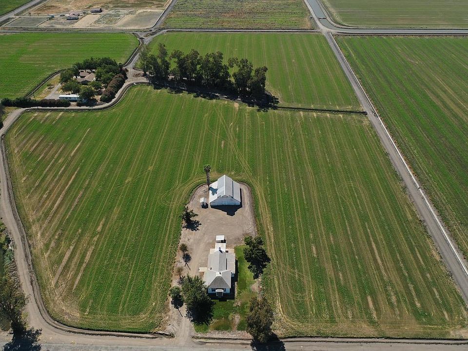 2nd image of 9637 Cypress Rd