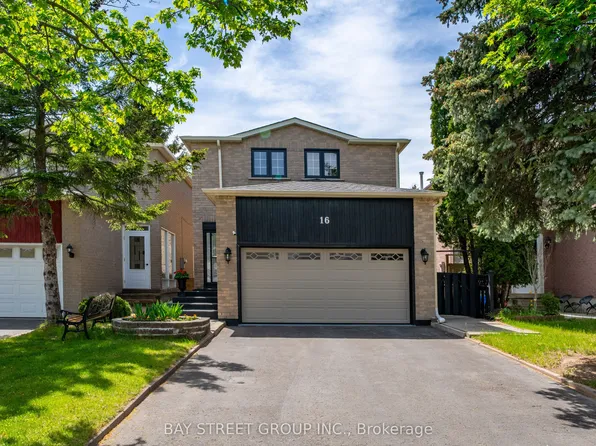 16 Chase Ct, Markham, ON L3S 1V4